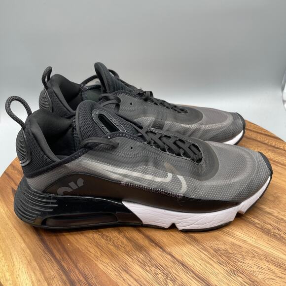 Nike Air Max 2090 Shoes Mens Size 11 Black Gray Running Comfort Walking Sneakers - Picture 1 of 8